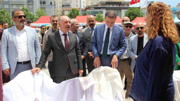 73 Alanda Üretilen El Emeği Ürünler Görücüye Çıktı